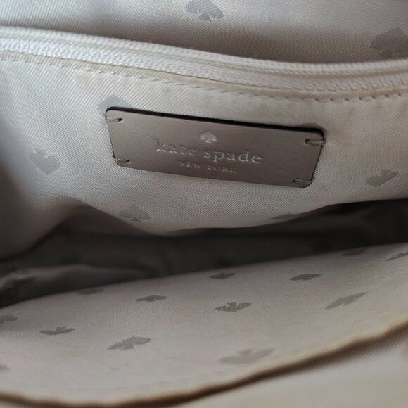 Kate Spade New York Spade Link Taupe And Cream Camera Crossbody Shoulder Bag COA - Picture 4 of 15